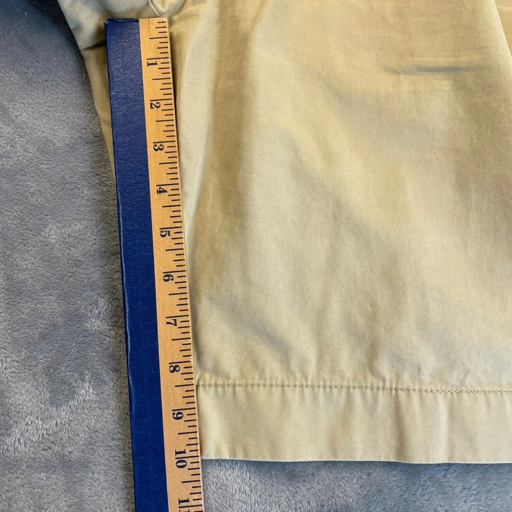 Tommy Hilfiger Mens Classic Fit Chino Shorts Tan Khaki Cotton Size 36 10 Inseam
